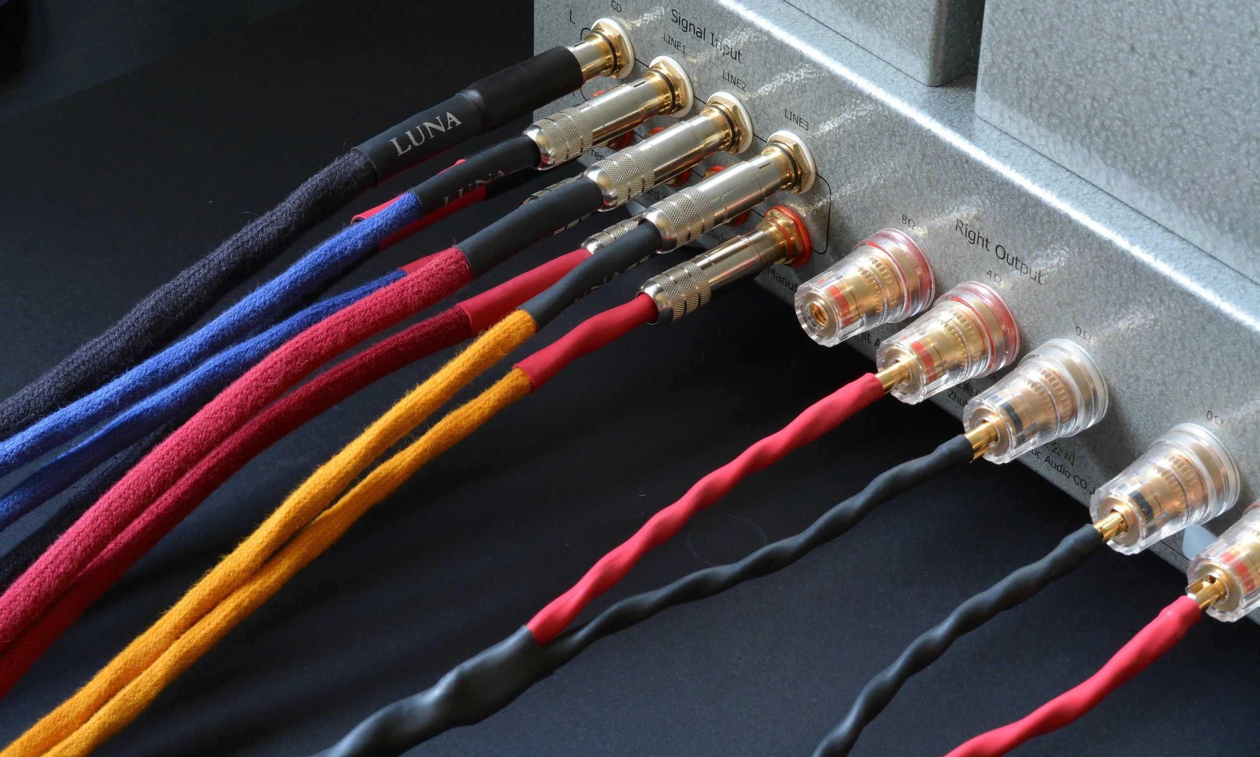 Luna Cables