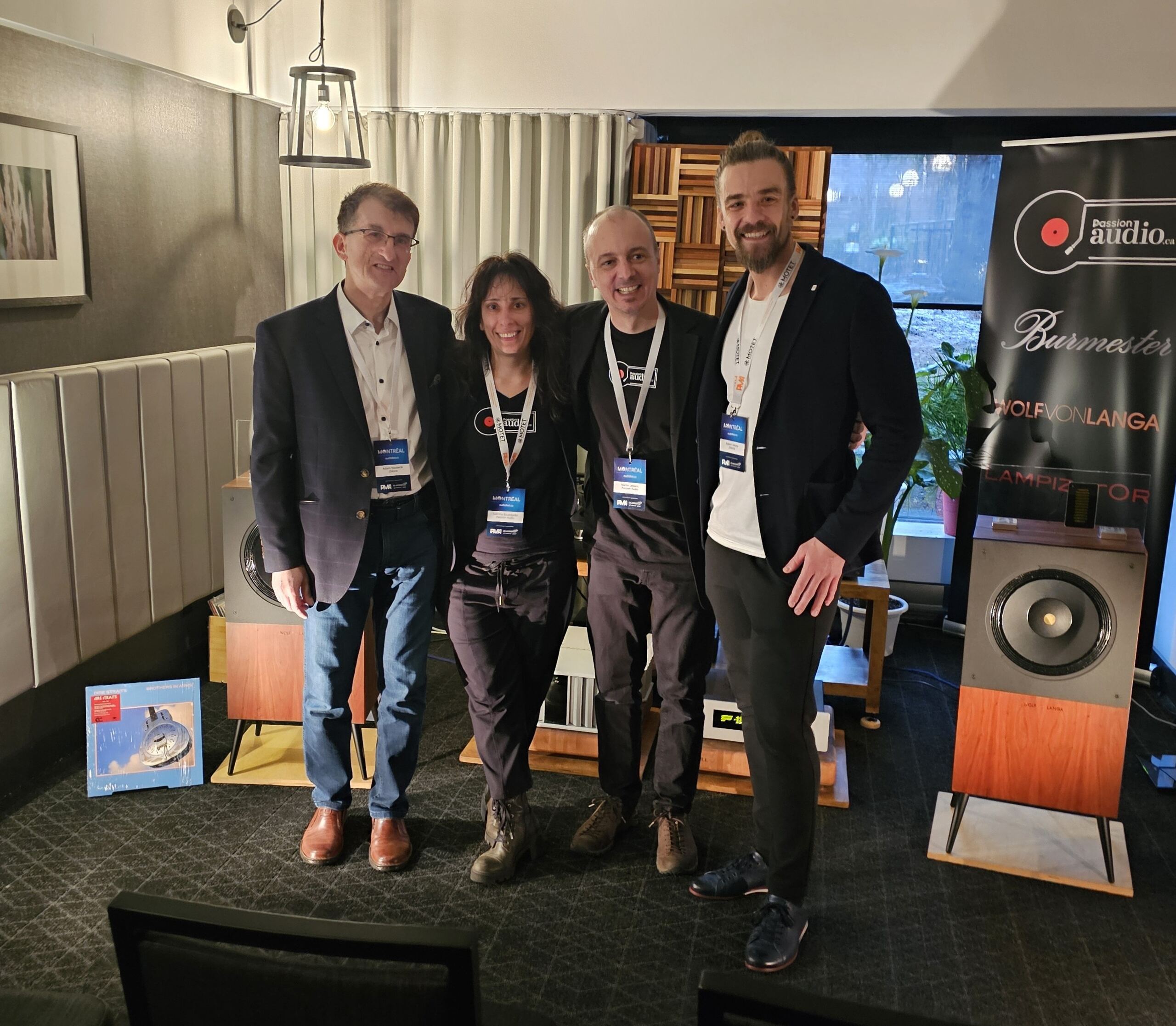 Sabrina et Martin avec Adam Niezbecki et Robert Sikora, dirigeants de J.Sikora